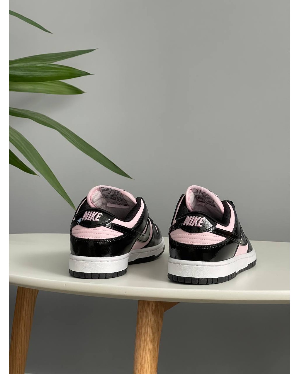 Nike Dunk Low Black Pink Patent Nike Dunk Low Black Pink Patent
