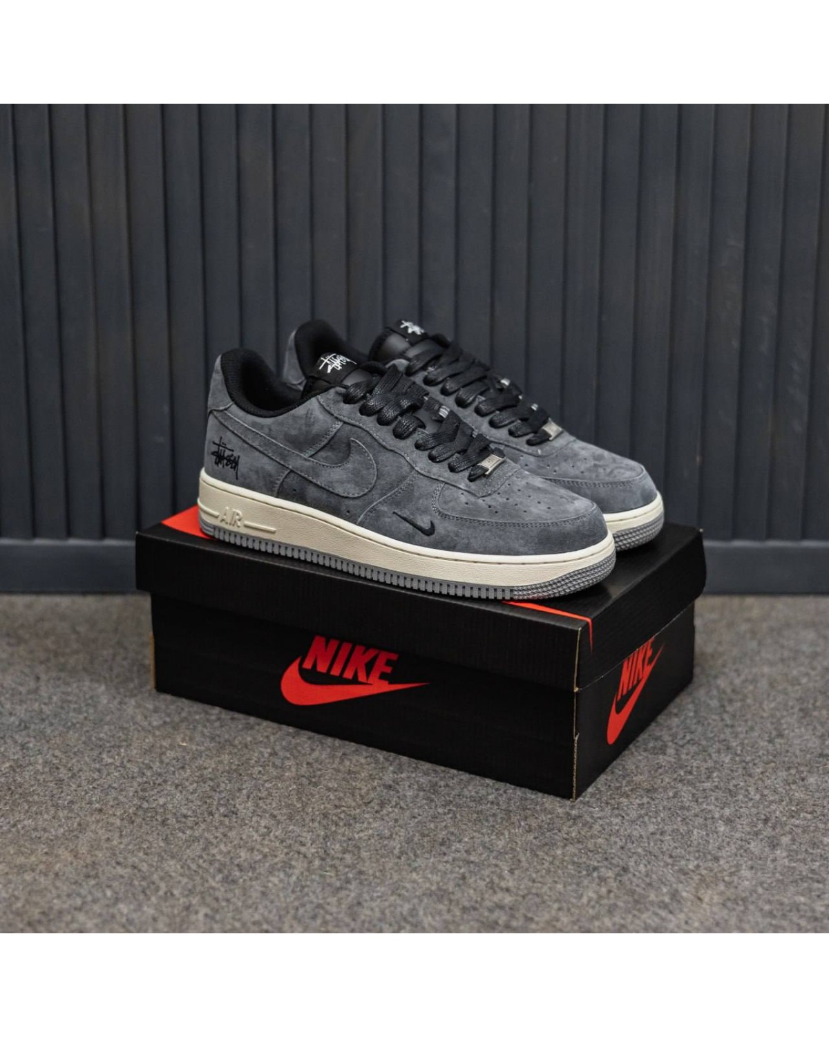 Nike Air Force x Stussy Nike Air Force x Stussy