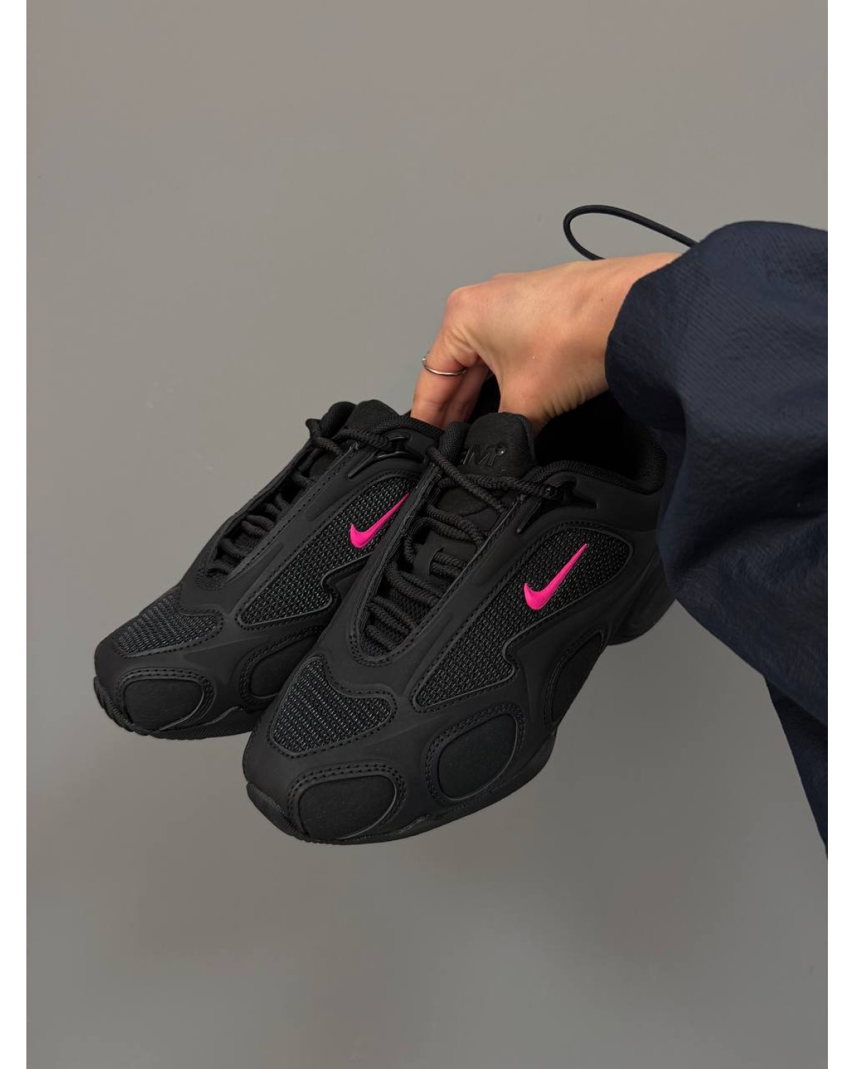 Nike Air Max Muse Black / Pink Nike Air Max Muse Black / Pink