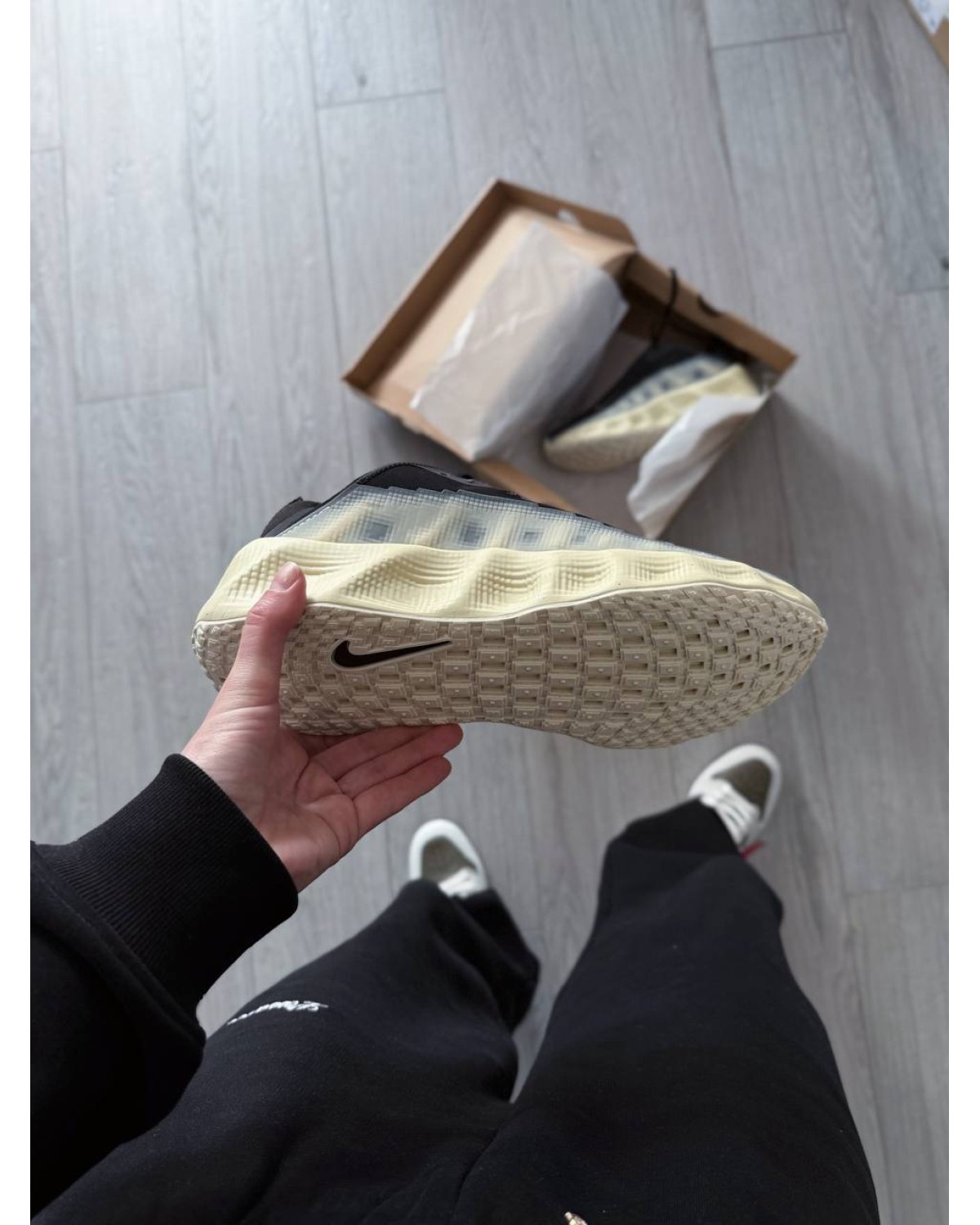 Nike Ava Rover Black Beige Nike Ava Rover Black Beige