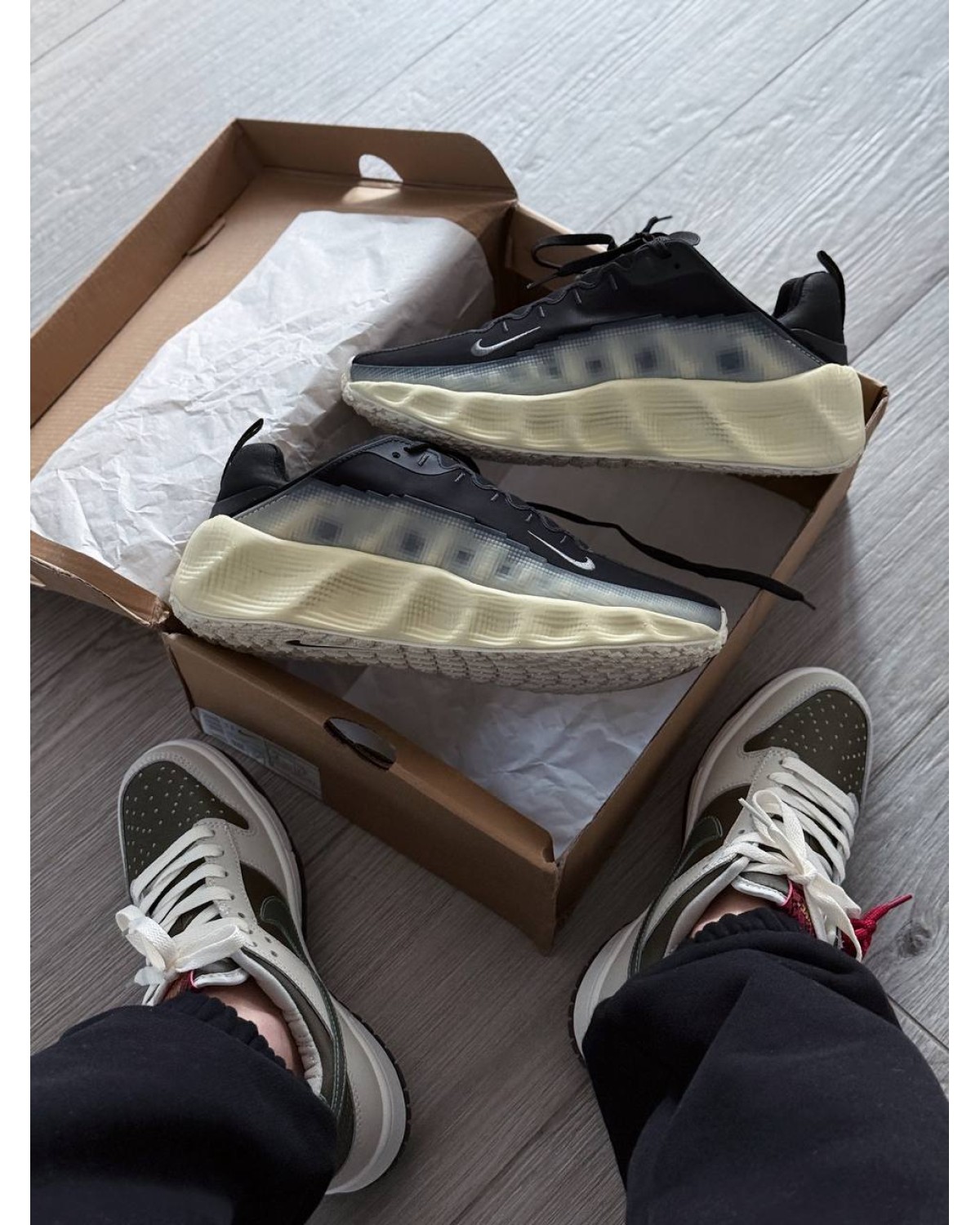 Nike Ava Rover Black Beige Nike Ava Rover Black Beige