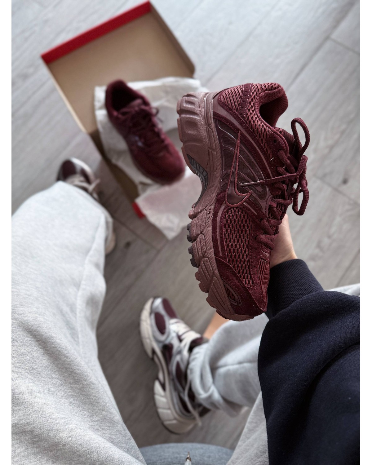 Nike Air Max Moto 2K Dark Team Red Nike Air Max Moto 2K Dark Team Red