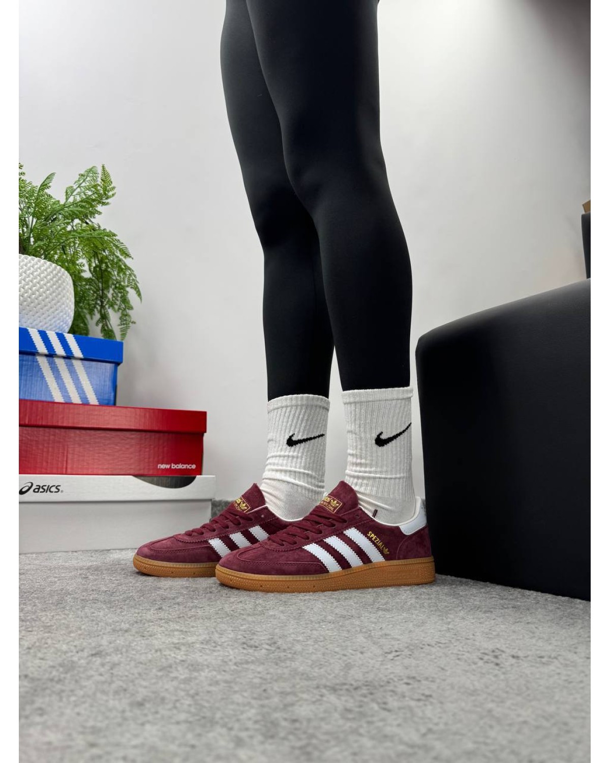 Adidas Handball Spezial Shadow Red