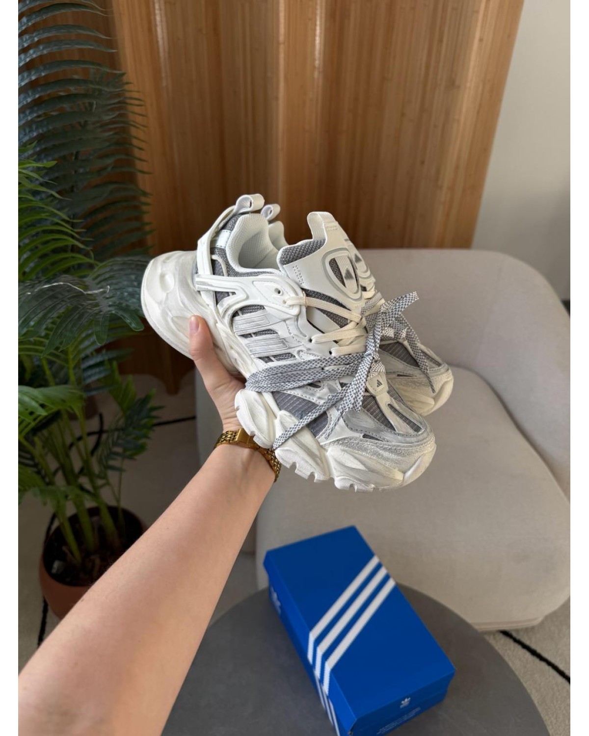 Adidas Vento XLG Deluxe Grey/White Adidas Vento XLG Deluxe Grey/White