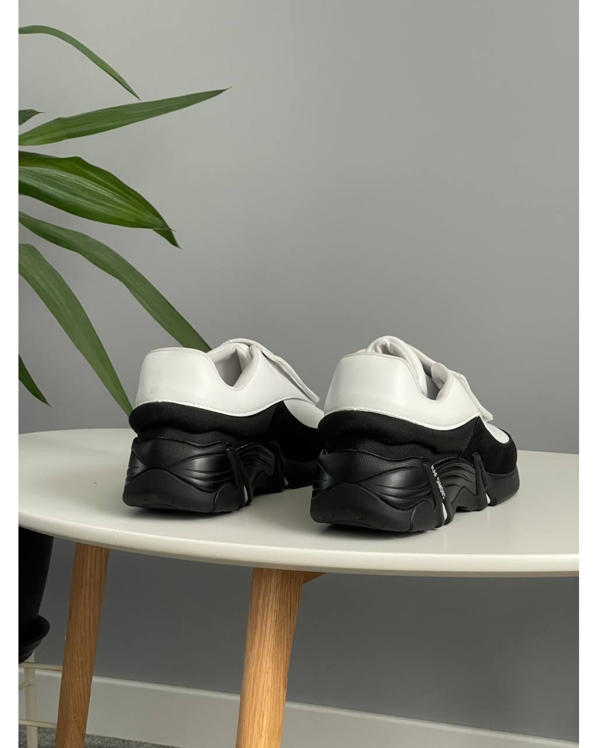 Adidas x Raf Simons Antei Black White Adidas x Raf Simons Antei Black White