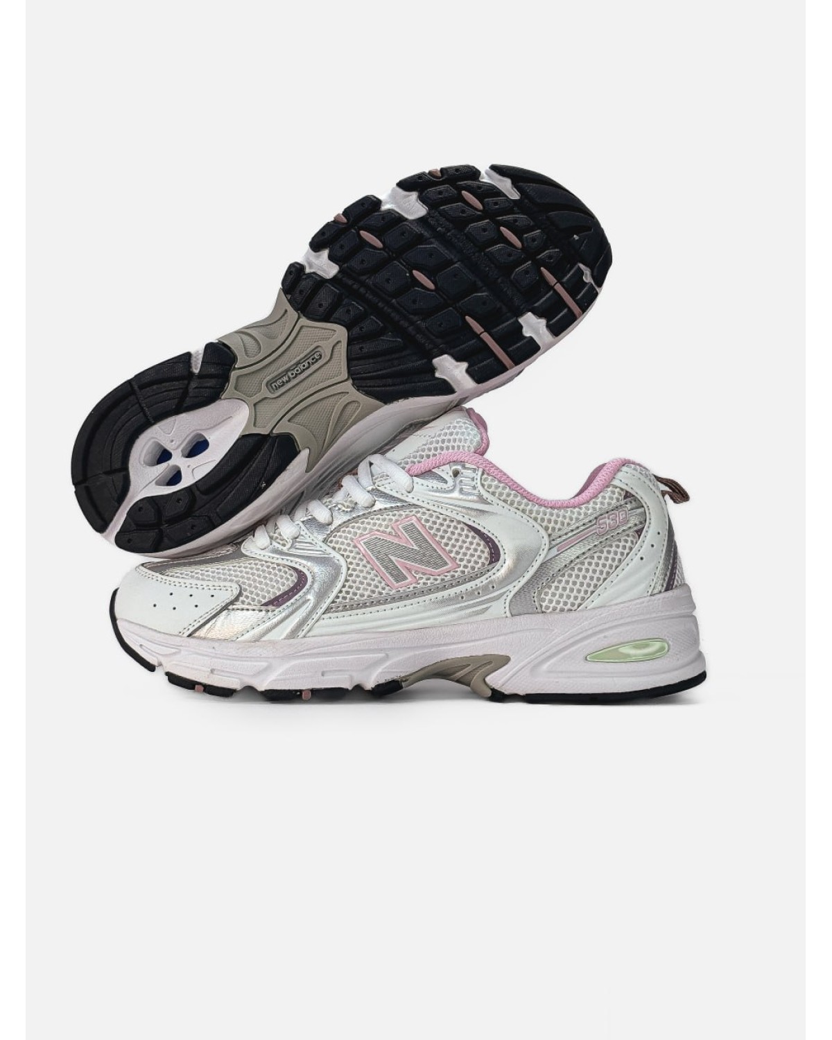 New Balance 530 White/Silver/Pink New Balance 530 White/Silver/Pink