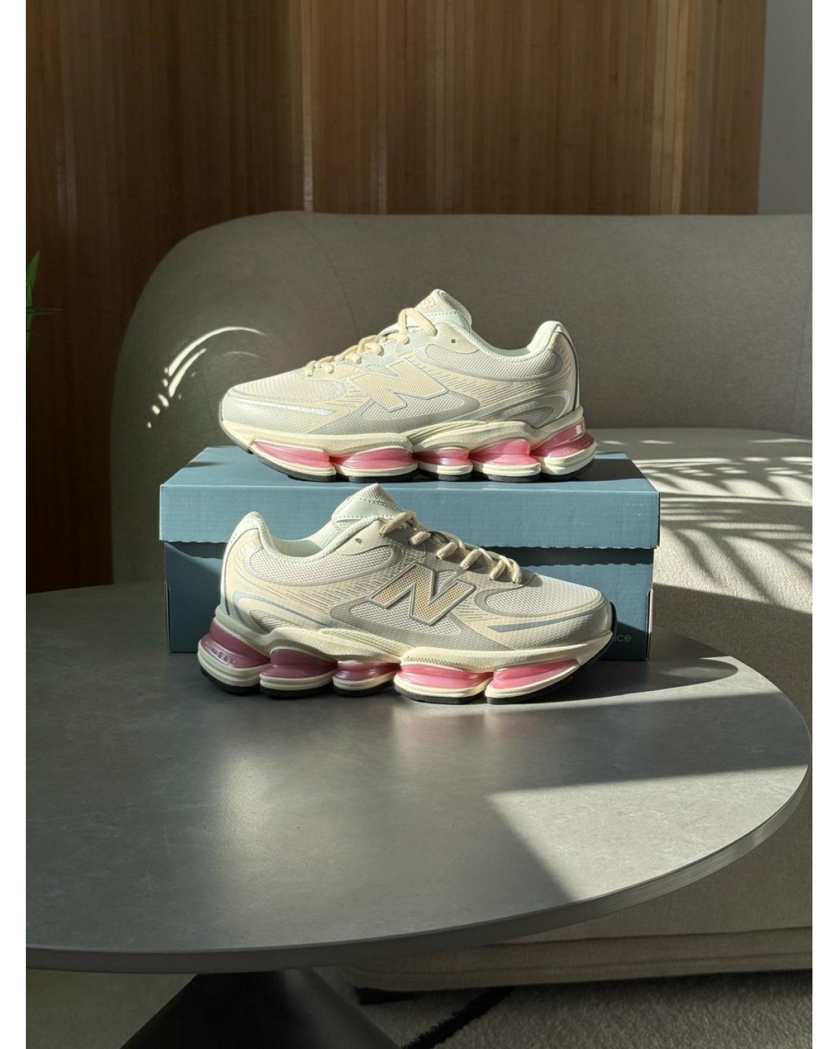 New Balance 2000 Timberwolf Double Bubble New Balance 2000 Timberwolf Double Bubble