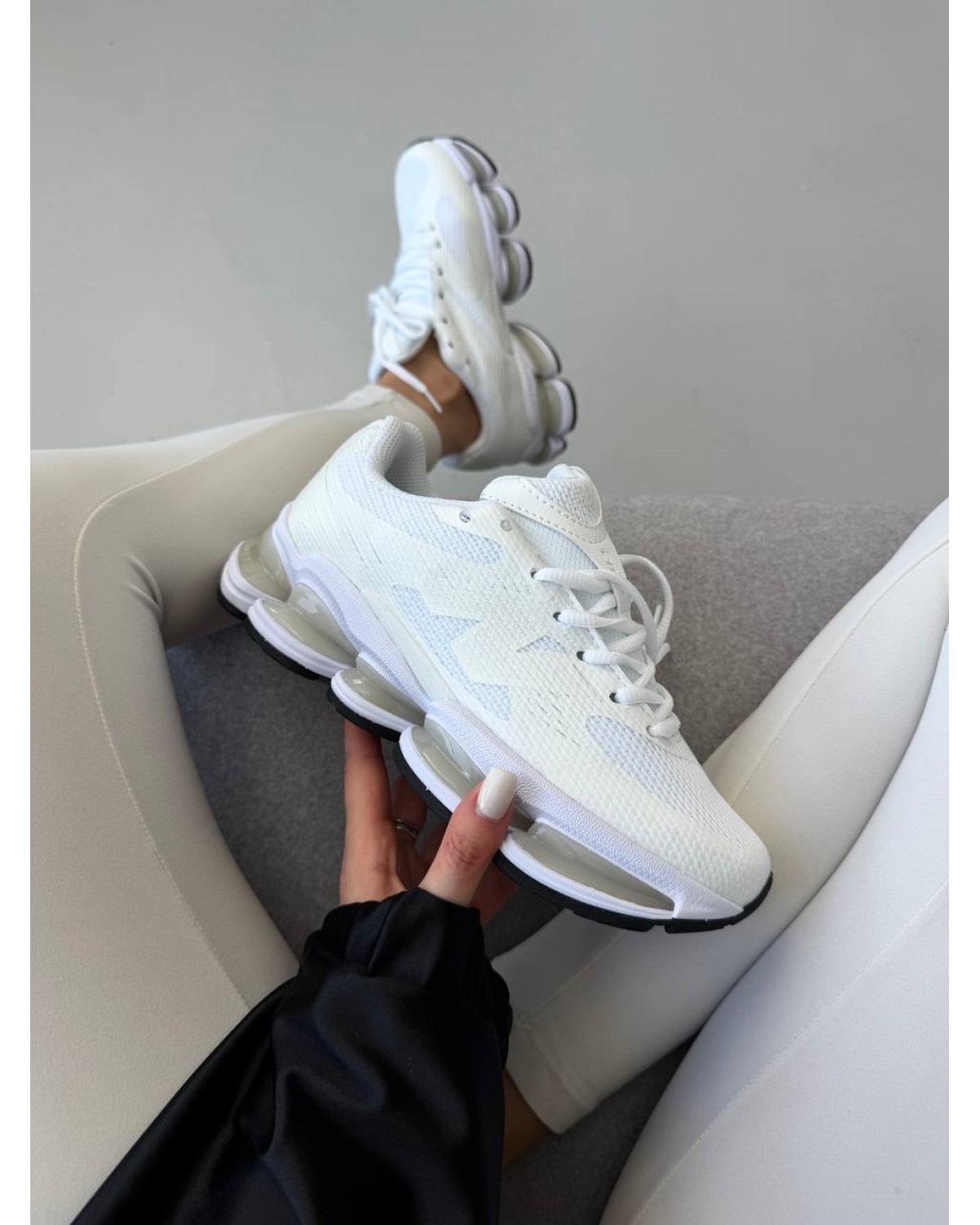 New Balance 2000 Full White