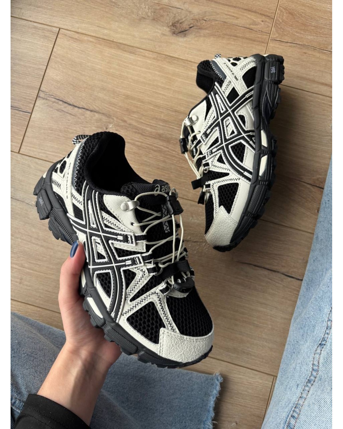 Asics Gel-Kahana 8 FL Black White