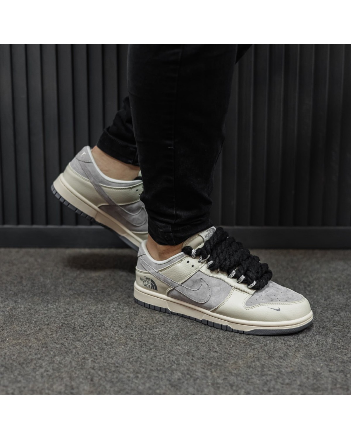 Nike SB Dunk Grey