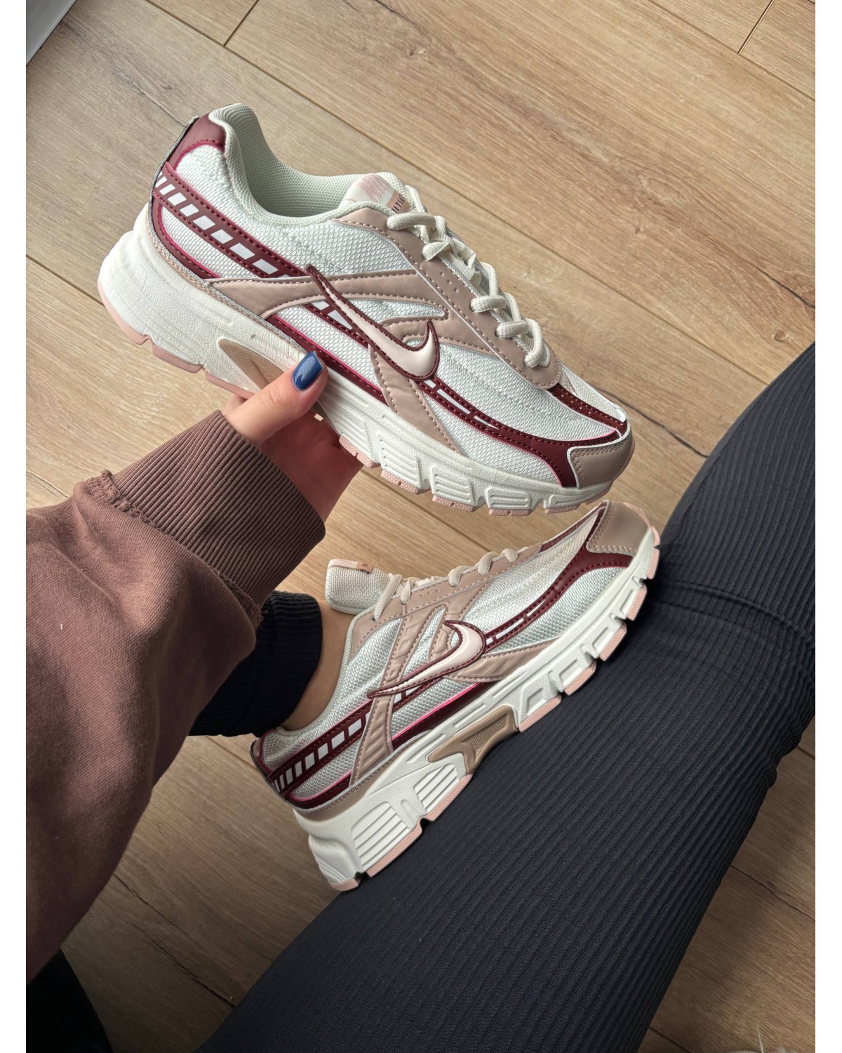 Nike Initiator Beige Bordo Pink