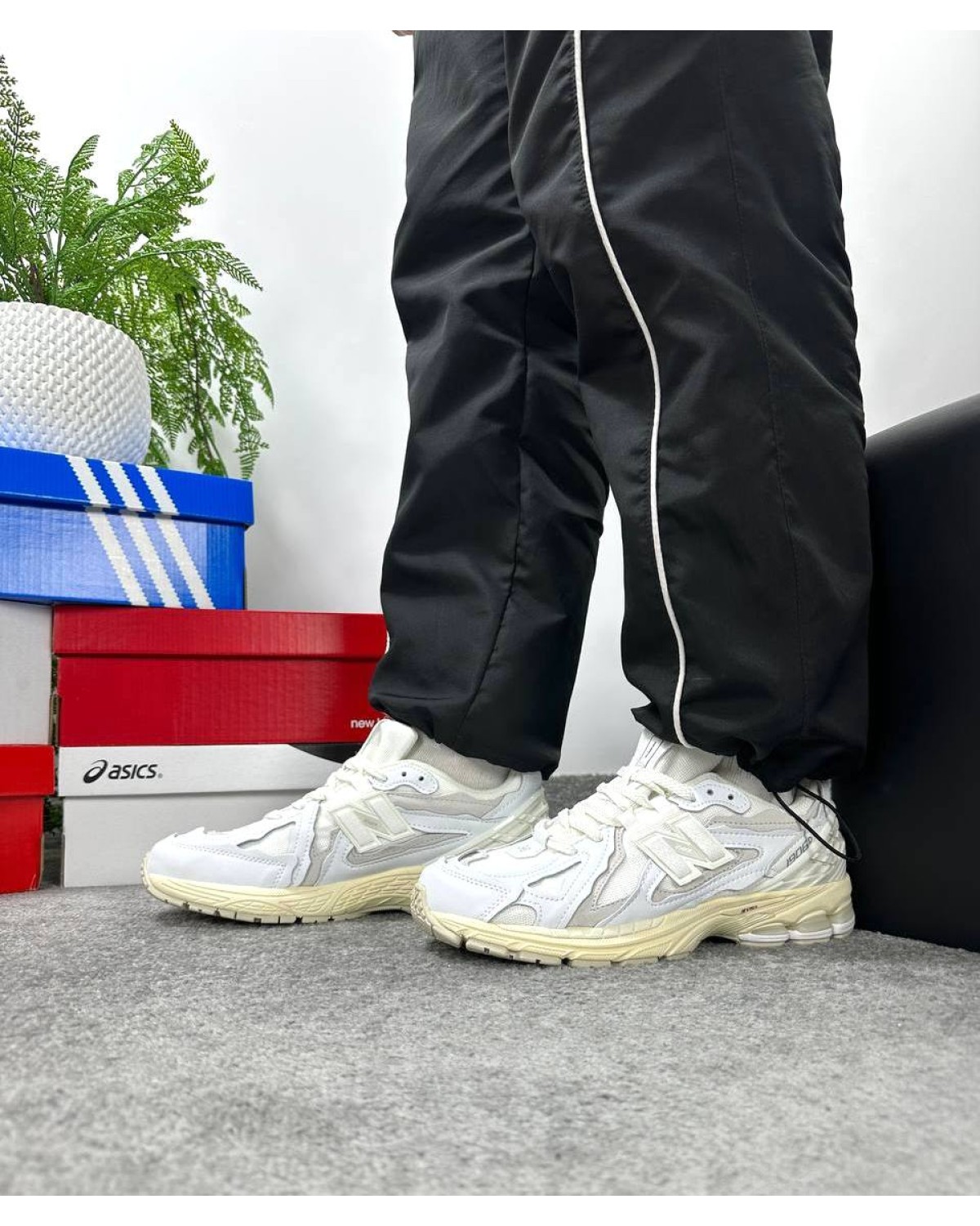 New Balance 1906D Protection Pack White Leather