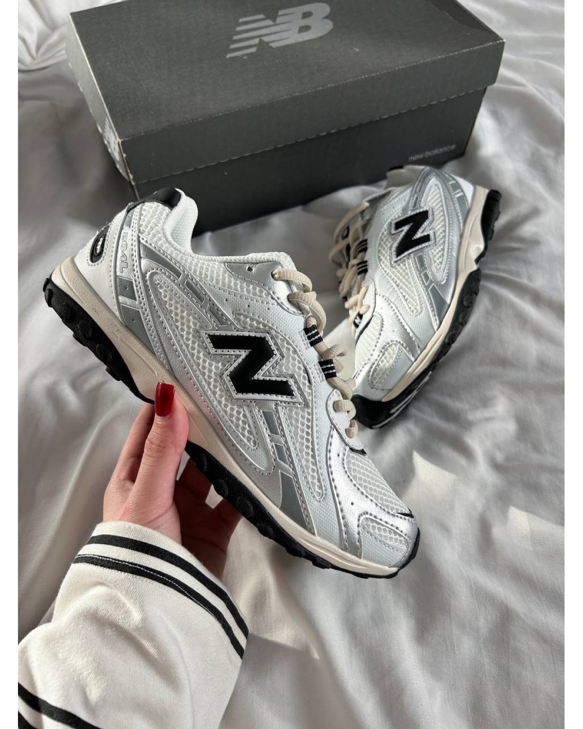 New Balance 204L 'Silver Metallic Navy'