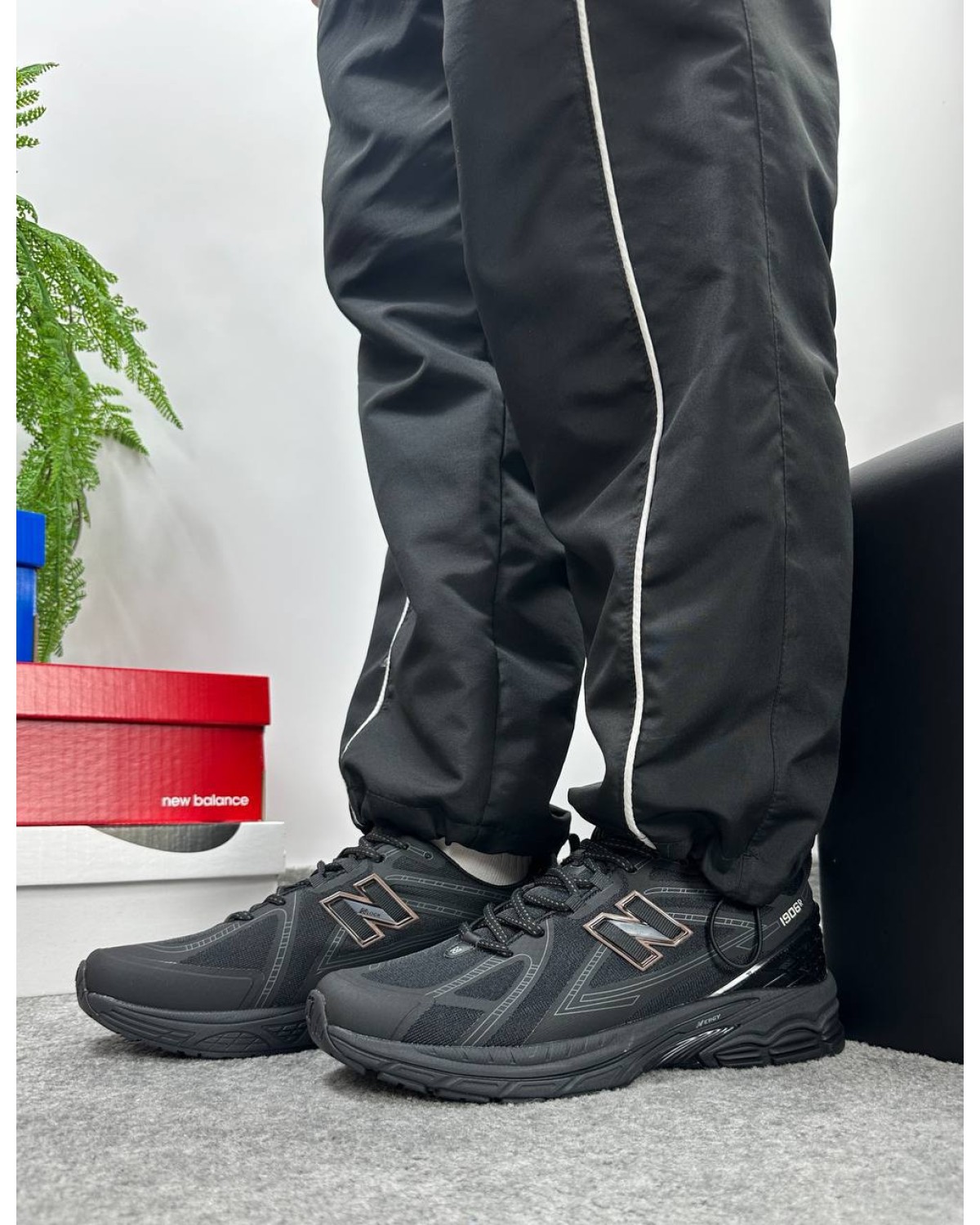 New Balance 1906R Black
