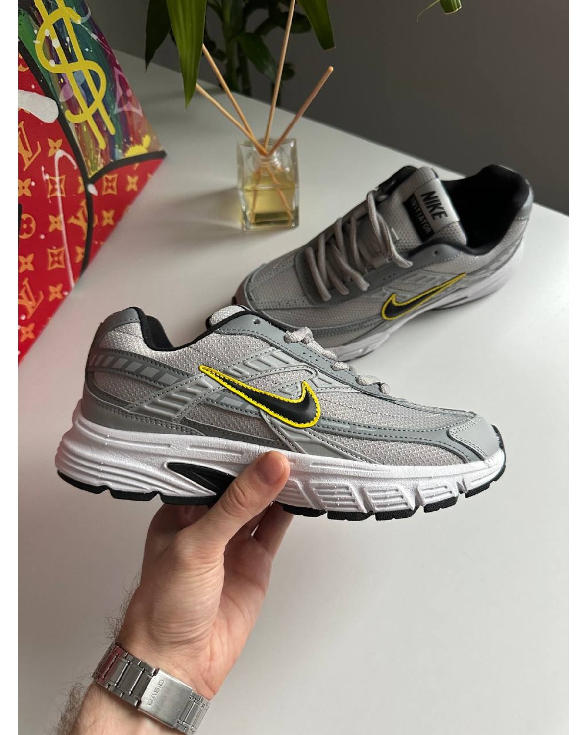 Nike Initiator Grey
