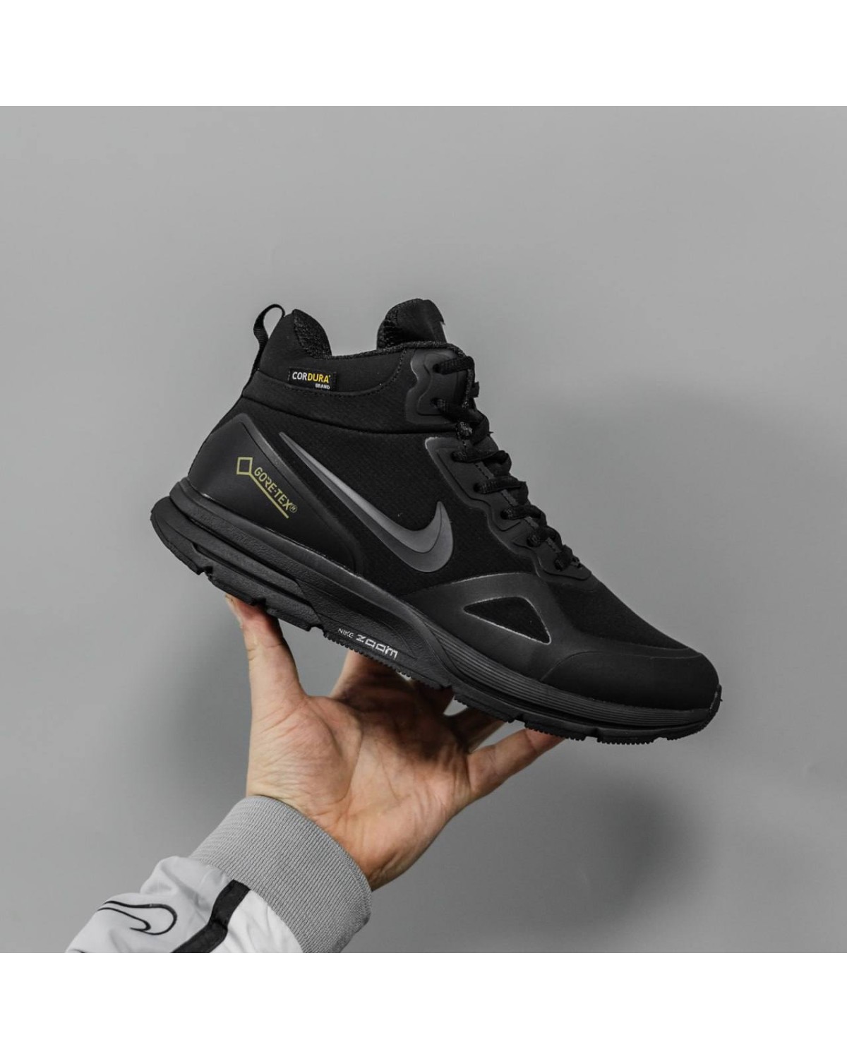Nike Zoom Structure 37X