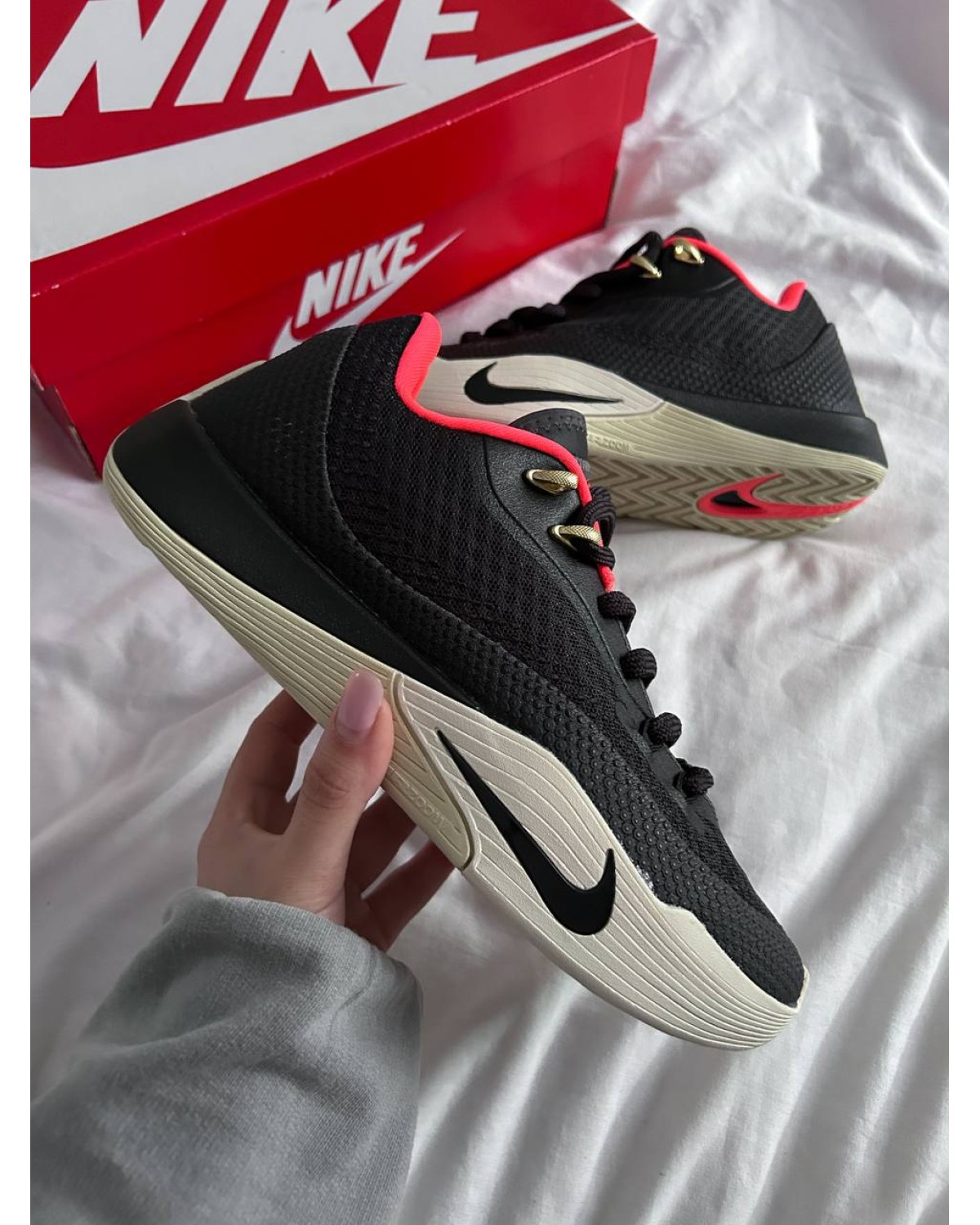 Nike S.T. Flare EP "Solar Red"