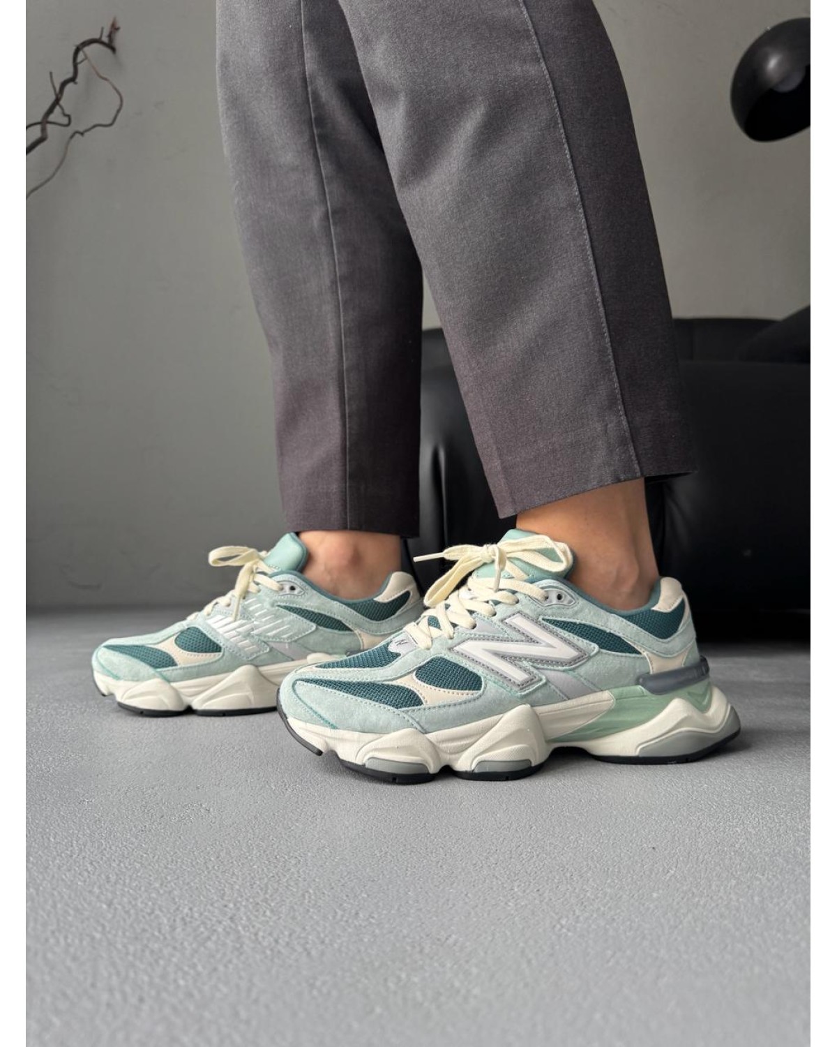 New Balance 9060 Mint
