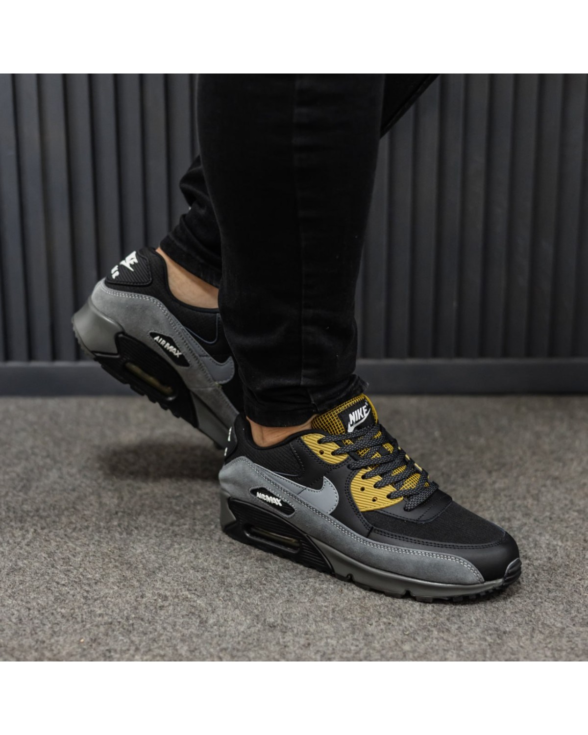 Nike Air Max 90