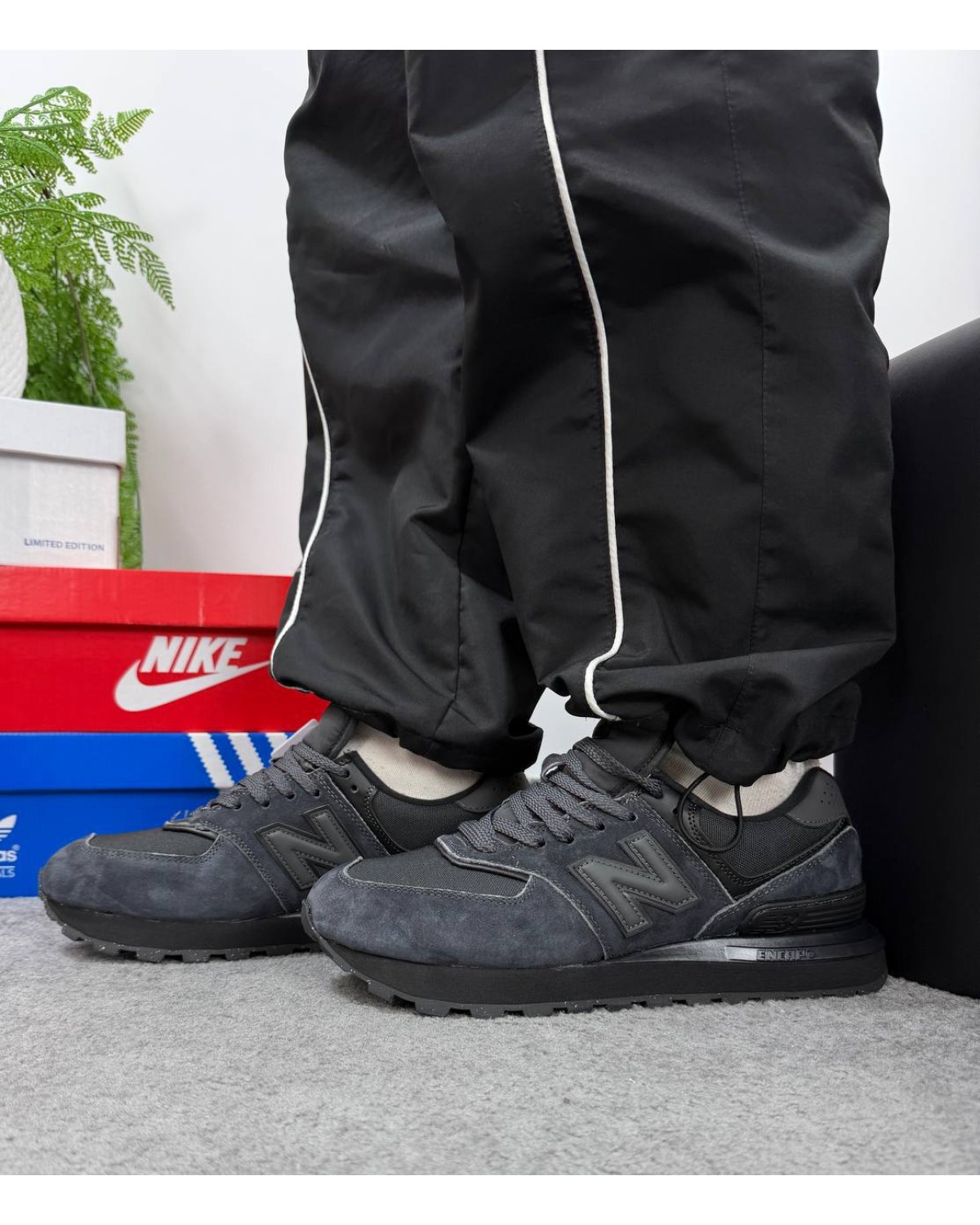 New Balance 574 Dark Grey Gore Tex