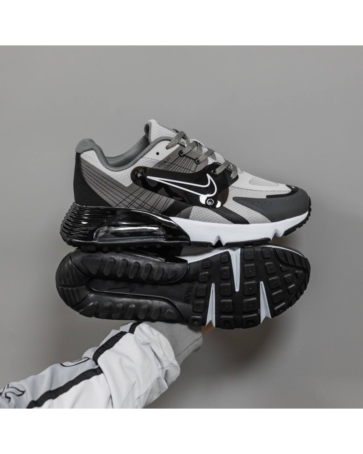 Nike Air Max 2090 Black/Grey Nike Air Max 2090 Black/Grey