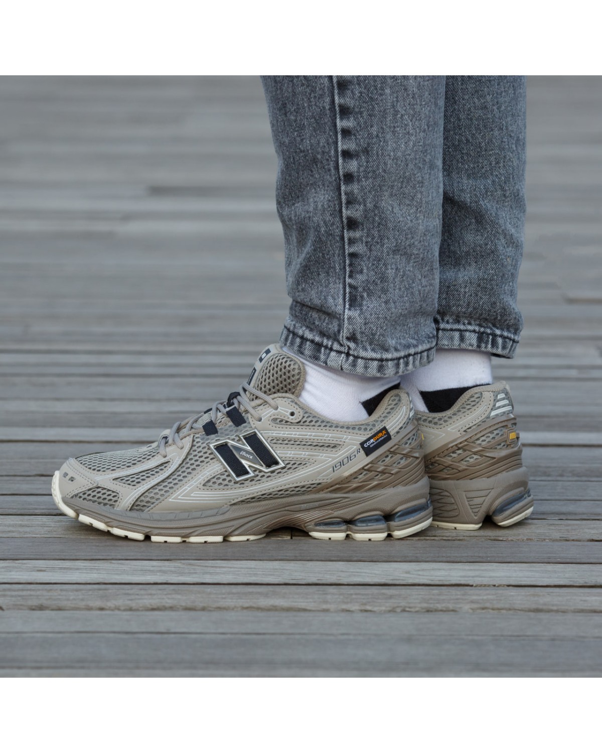 New Balance 1906 Cordura Oliva  Beige