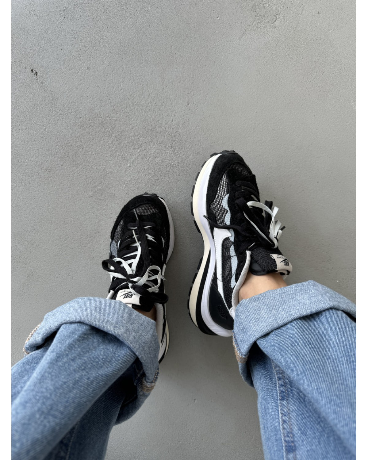 Nike VaporWaffle x Sacai Black/White Nike VaporWaffle x Sacai Black/White