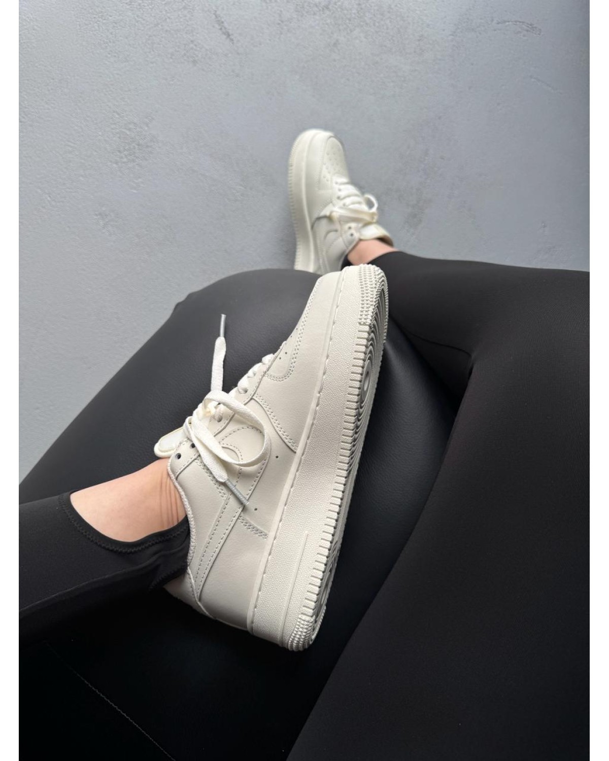 Nike Air Force 1 '07 LX Molten Metal Swoosh Rose Gold Nike Air Force 1 '07 LX Molten Metal Swoosh Rose Gold