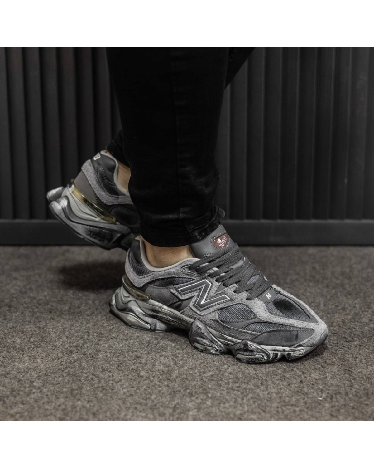 New Balance 9060