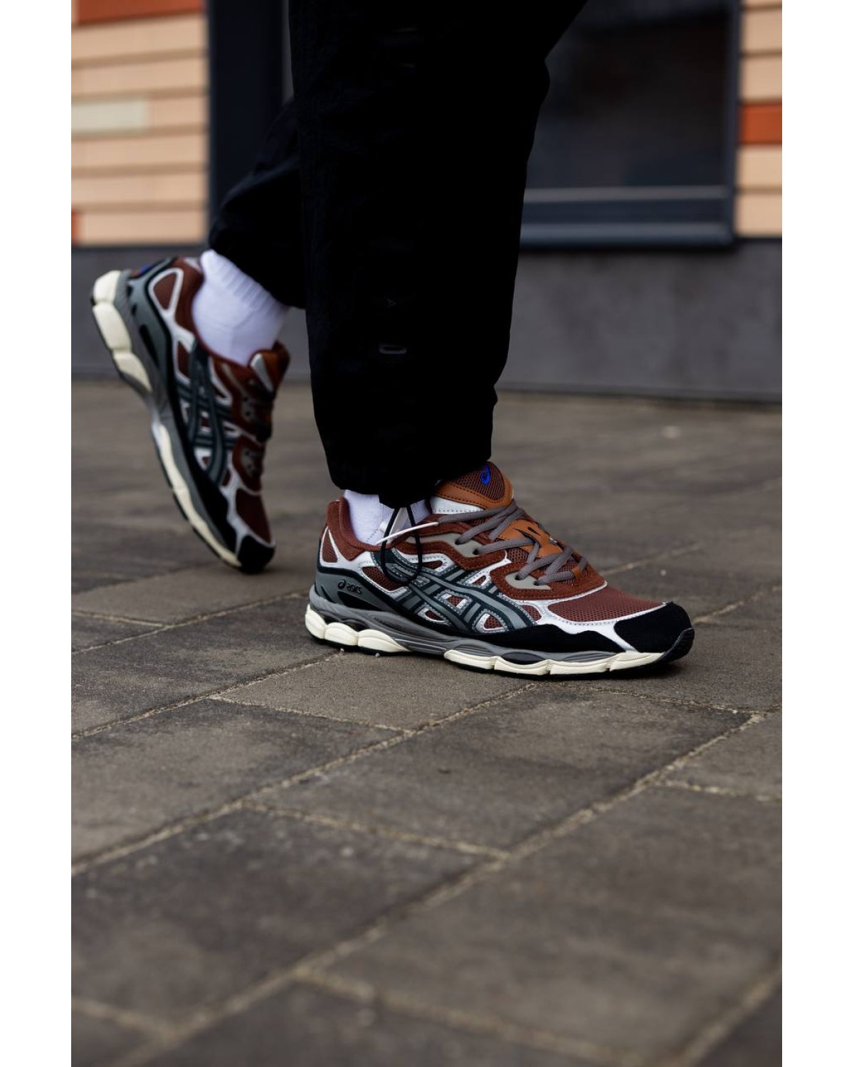 Asics Gel-NYC Reddish Brown Black Asics Gel-NYC Reddish Brown Black