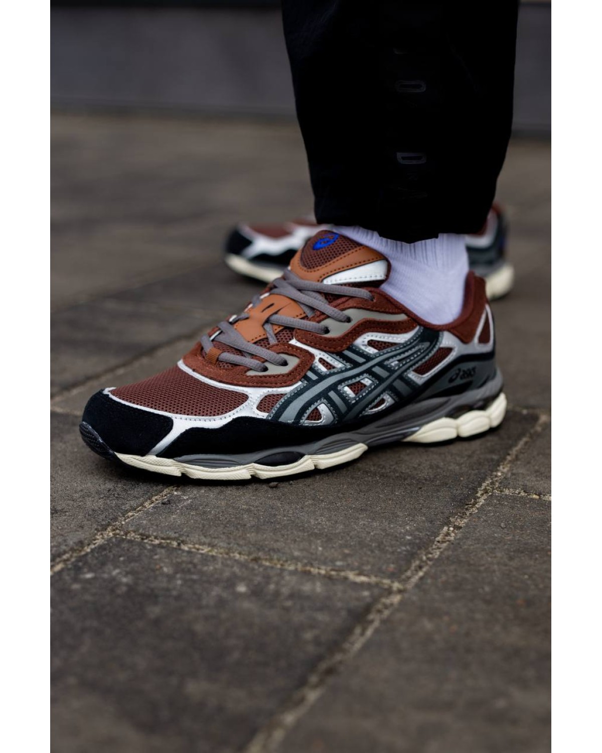 Asics Gel-NYC Reddish Brown Black Asics Gel-NYC Reddish Brown Black