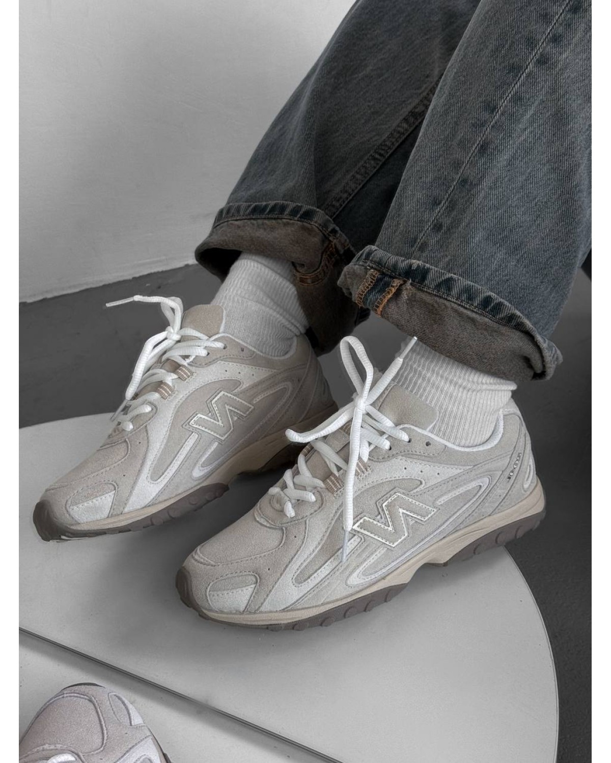 New Balance 204L Beige Grey