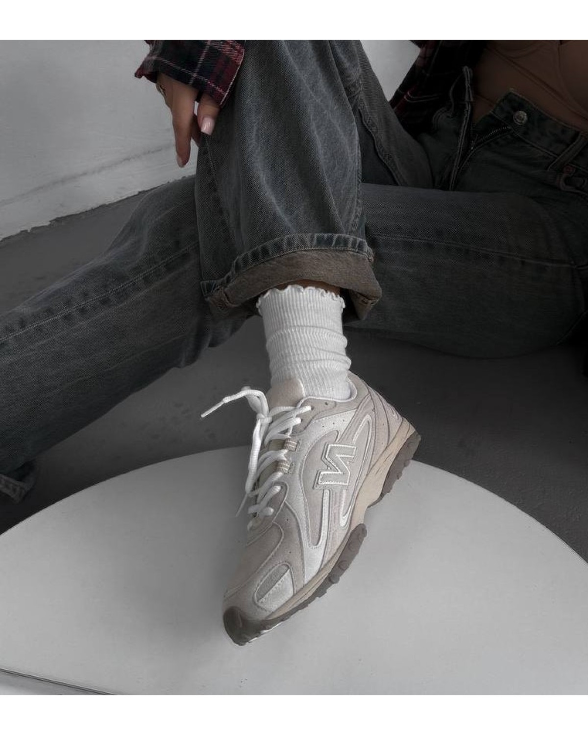 New Balance 204L Beige Grey New Balance 204L Beige Grey