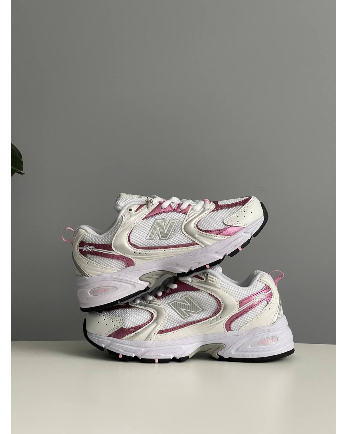 New Balance 530 White Red New Balance 530 White Red
