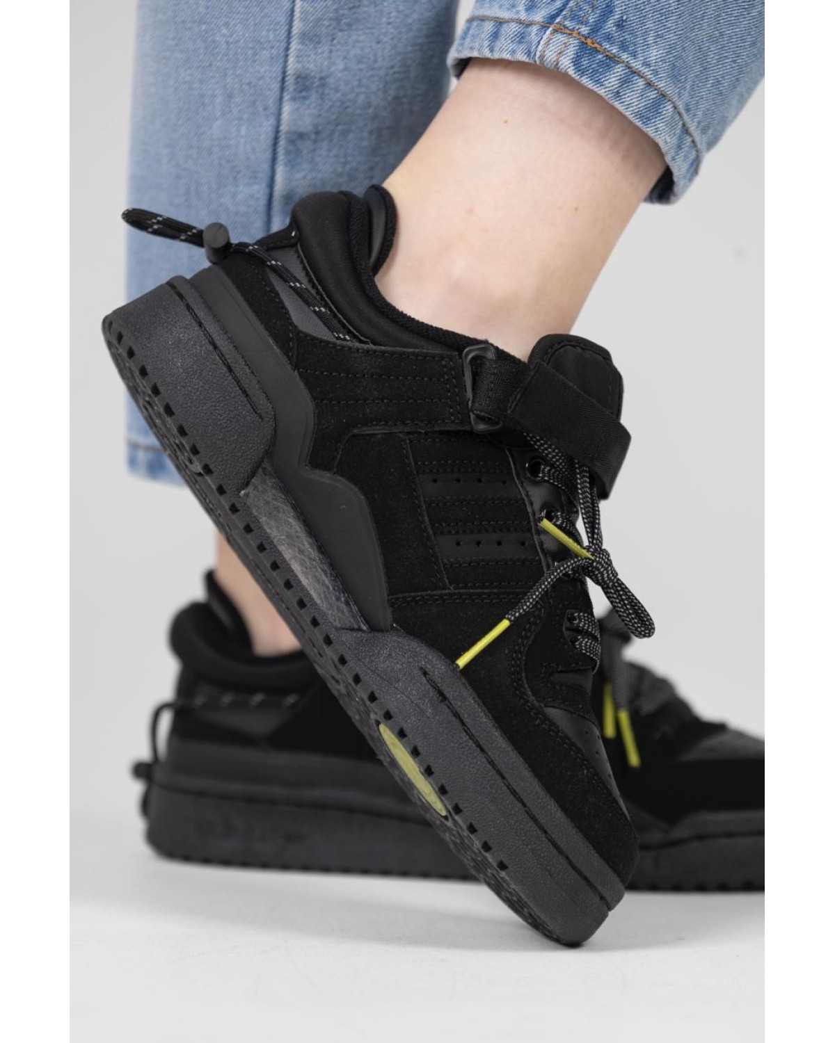 Adidas Forum Back To School x Bad Bunny Adidas Forum Back To School x Bad Bunny