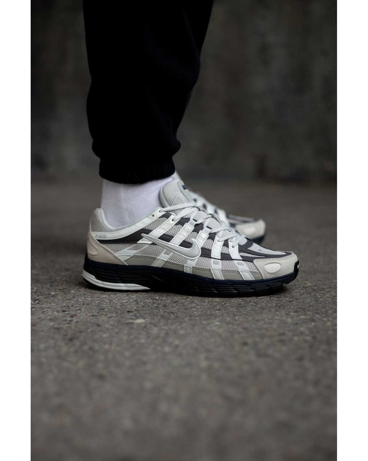 Nike P-6000 Photon Dust Anthracite