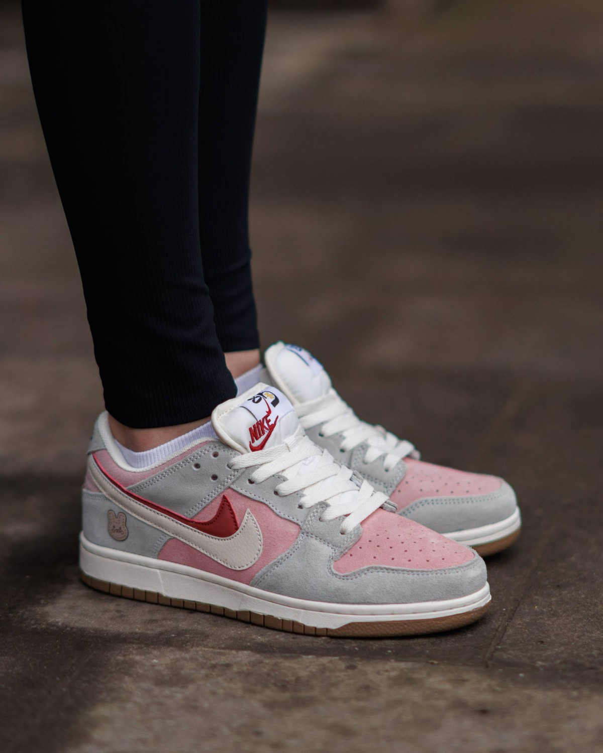 Nike SB Dunk Low SE 85 Double Swoosh Pink Rabbit