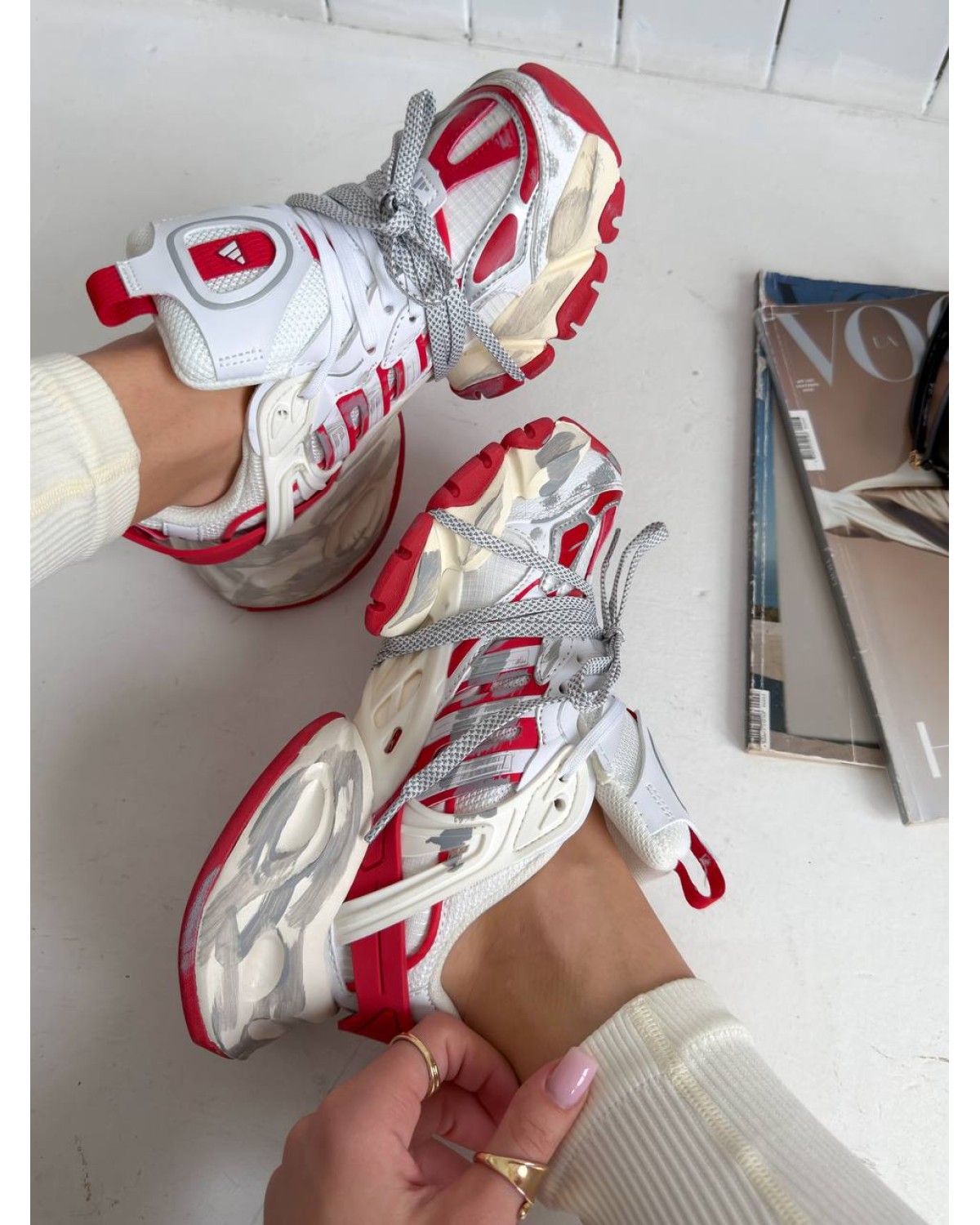 Adidas Vento XLG  Deluxe White Red