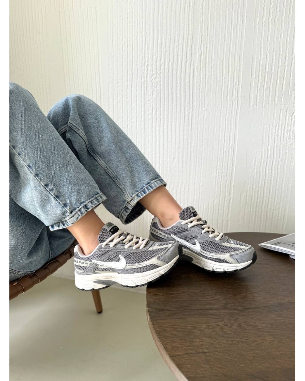 Nike Initiator Grey White Nike Initiator Grey White