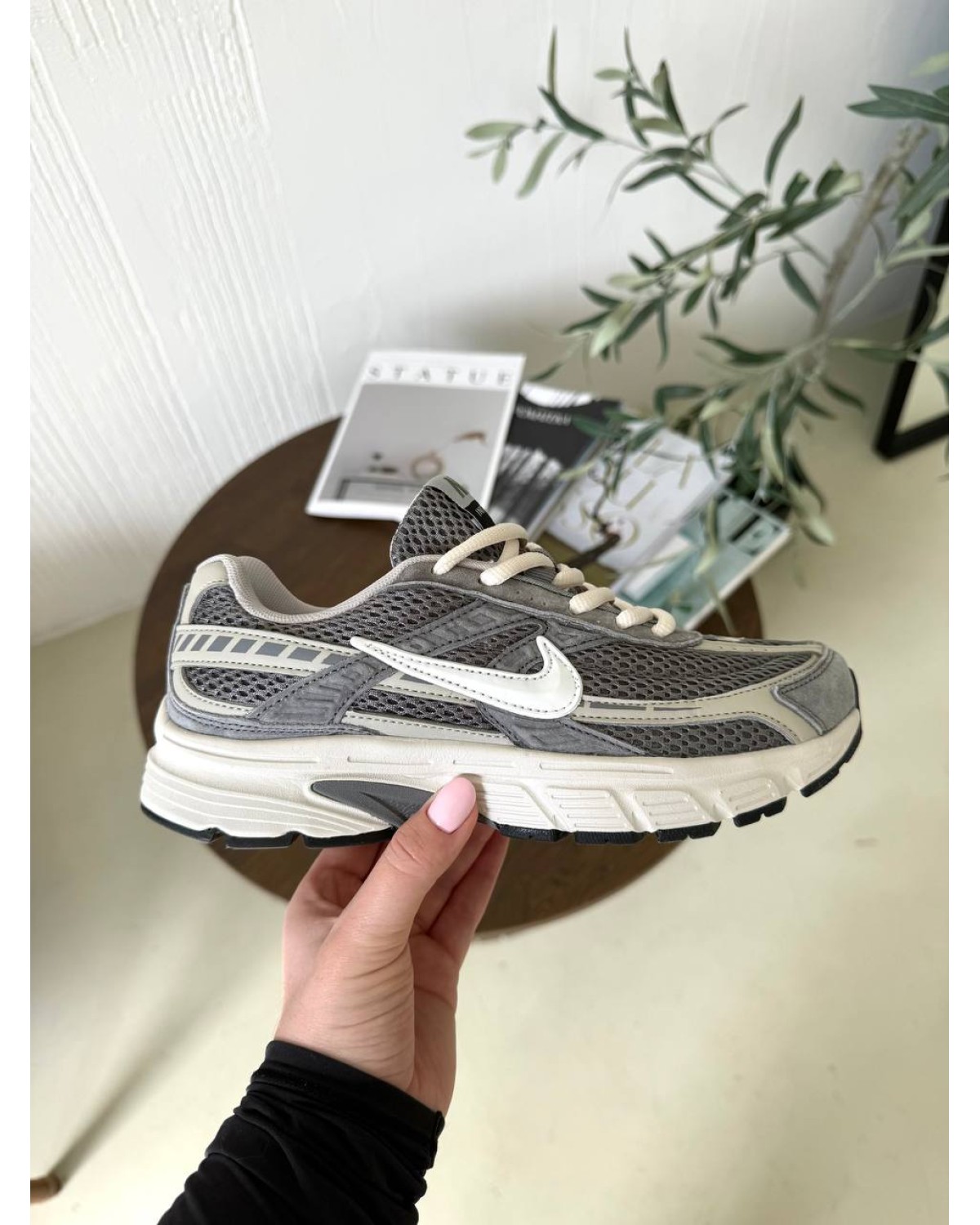 Nike Initiator Grey White Nike Initiator Grey White