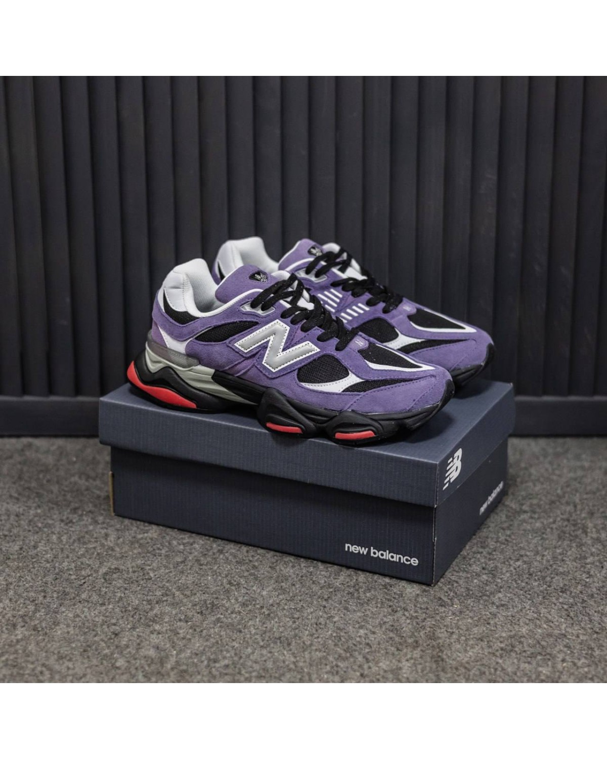 New Balance 9060 Violet Noir New Balance 9060 Violet Noir