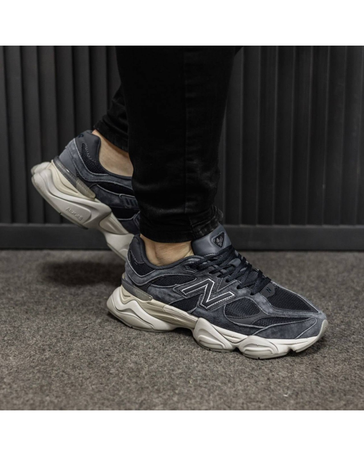 New Balance 9060