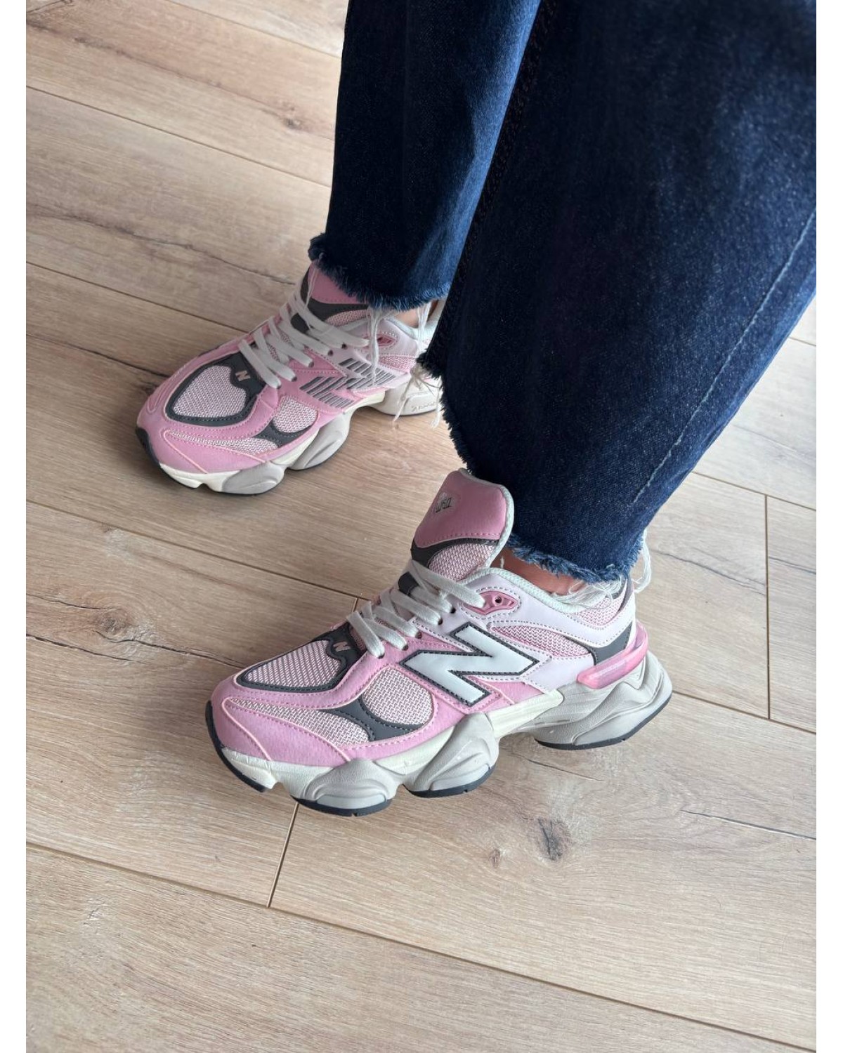 New Balance 9060 Pink Granite