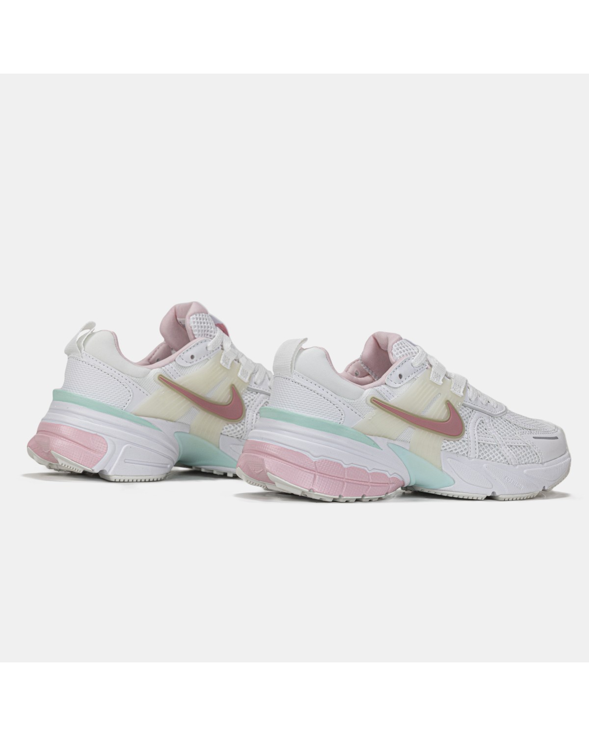 Nike V2K Runtekk White Pink Mint Nike V2K Runtekk White Pink Mint