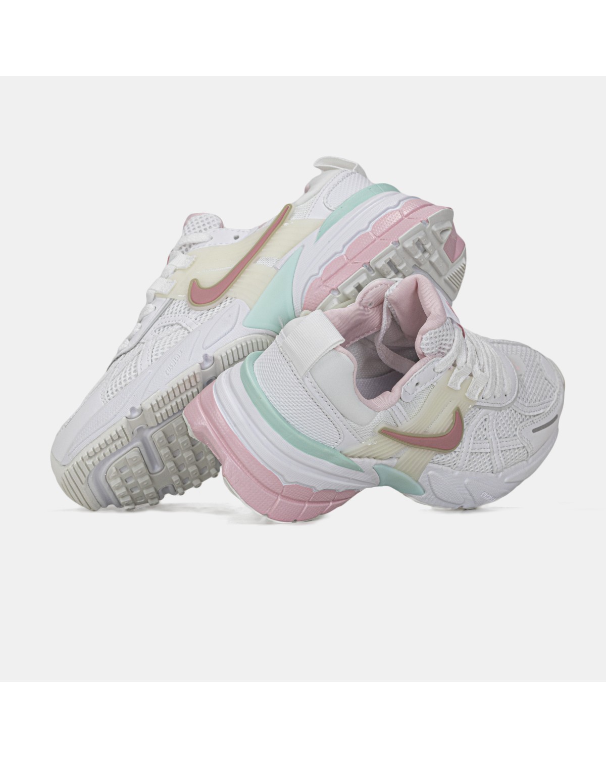 Nike V2K Runtekk White Pink Mint Nike V2K Runtekk White Pink Mint