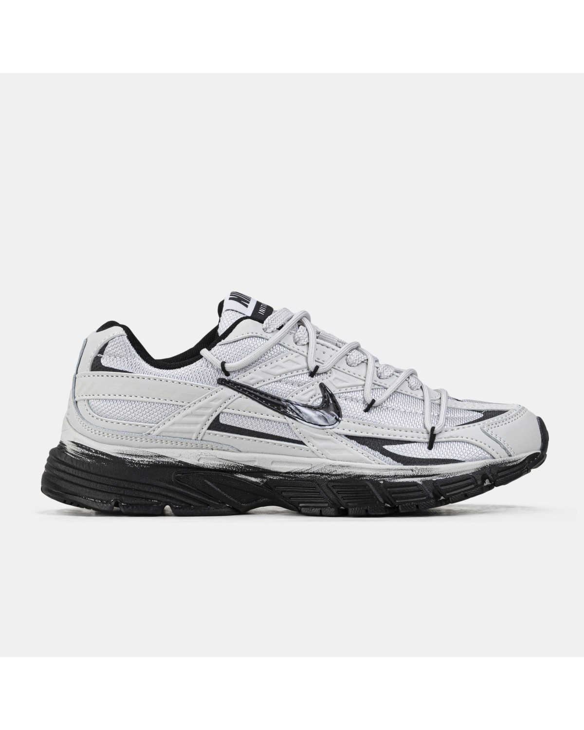 Nike Initiator Custom White Black